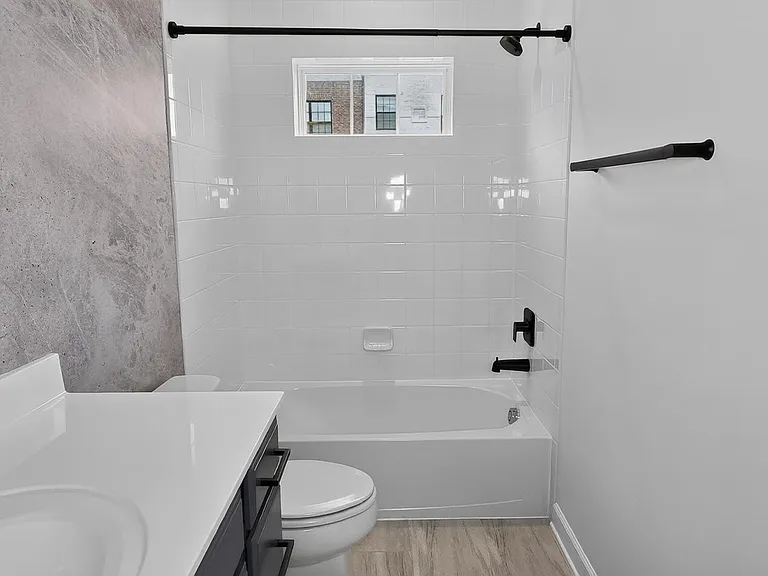 627 Leigh Way — Photo 31