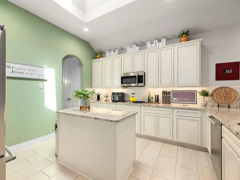 288 Dawn Brook Ln — Photo 10