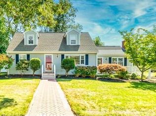 107 Warren Ave, Tiverton, RI 02878