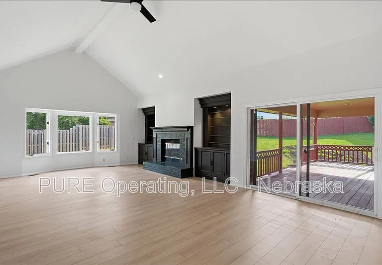 15527 Mason Cir — Photo 7
