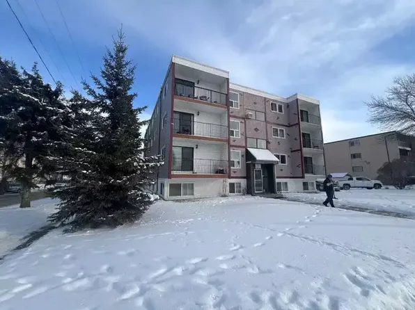 5313 48th Ave #401, Red Deer, AB T4N 3V2