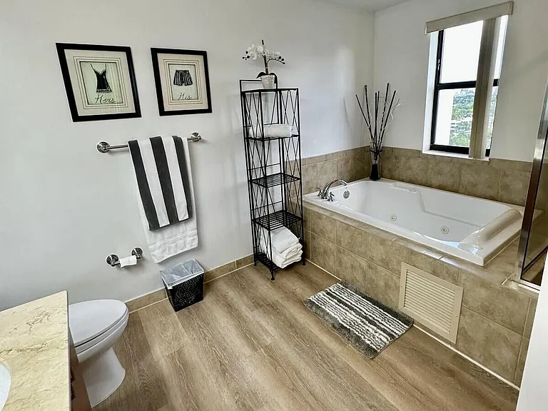 888 S Douglas Rd #1015 — Photo 14