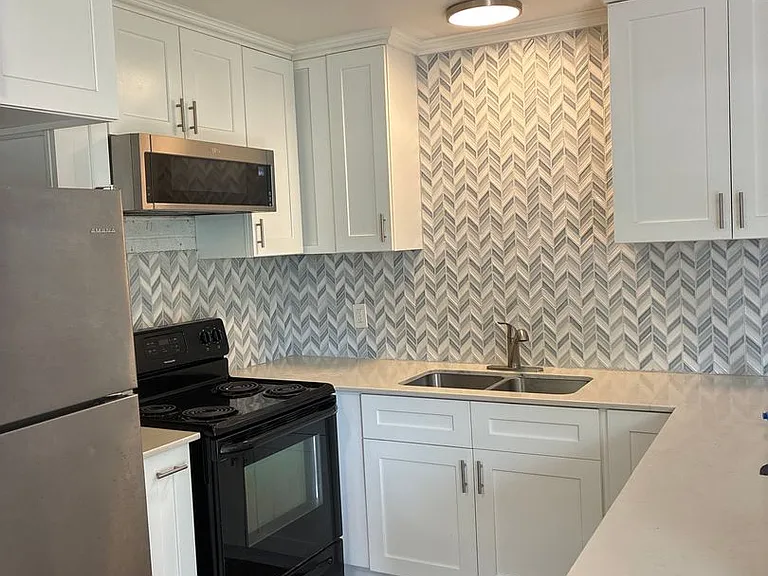 305 Woodruff St #A — Photo 5