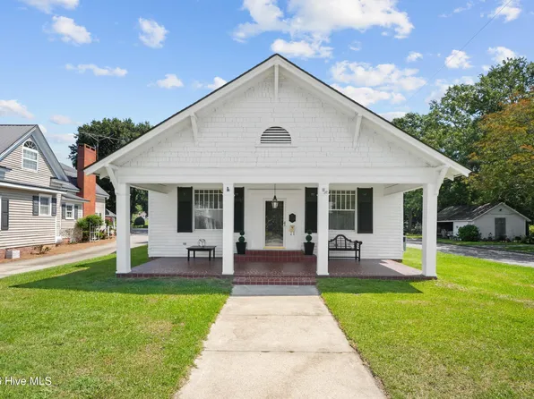 500 W Main Street, Mount Olive, NC 28365