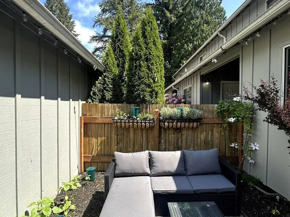 2821 E 60th Ln SE #D, Olympia, WA 98501