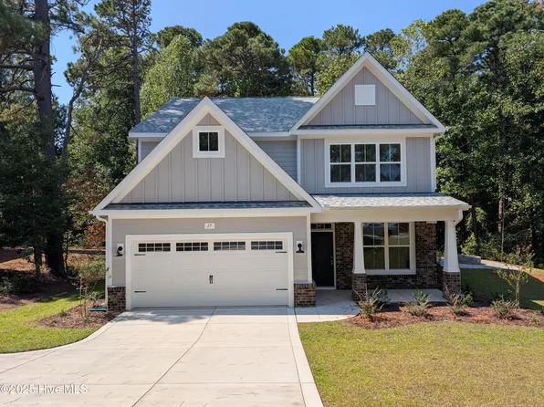 17 St Georges Drive, Pinehurst, NC 28374