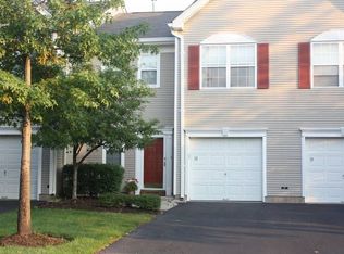 12 Stillwell Ct, Bridgewater, NJ 08807
