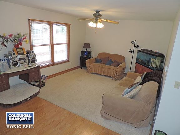 2nd image of 1419 Elmwood Ave