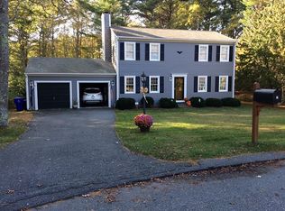 21 Lord Hayford Rd, Bourne, MA 02532
