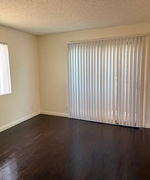 9129 Tobias Ave #212 — Photo 3