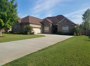 66 Little Creek Xing, Decatur, AL 35603