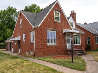 6009 Southington Dr, Parma, OH 44129