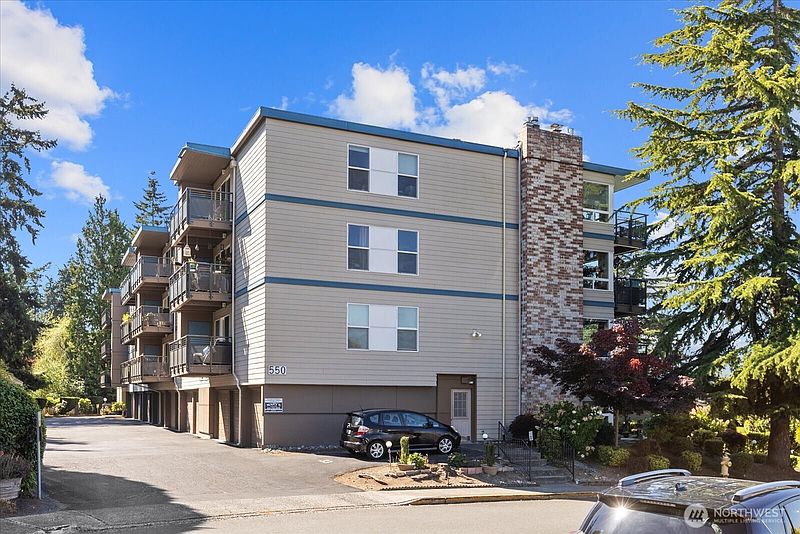 2nd image of 550 Elm Way #105