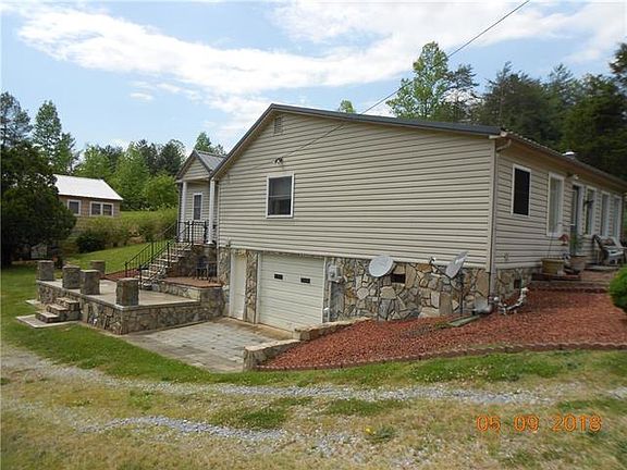 2nd image of 3879 Wilkesboro Blvd