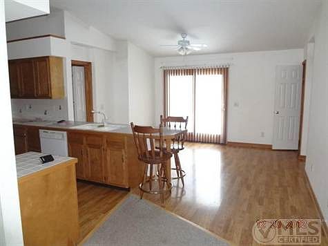 3rd image of 17124 Winona Ln