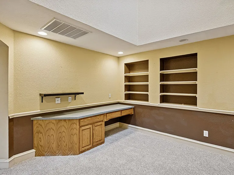 4010 Eider Dr — Photo 11