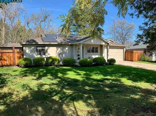32 Vita Ct, Pleasant Hill, CA 94523