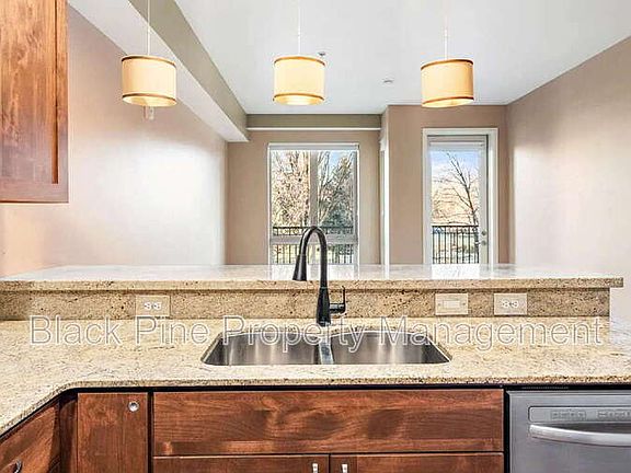 4th image of 323 W Jefferson St APT 205
