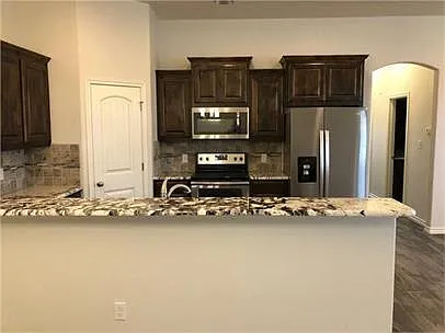 301-313 Amethyst Ct — Photo 24