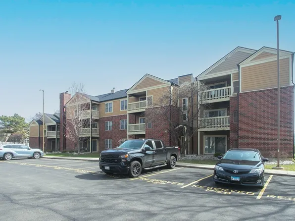 105 Glengarry Dr APT 308, Bloomingdale, IL 60108