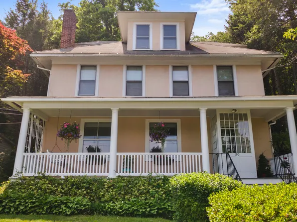 29 Circuit Avenue, Waterbury, CT 06708