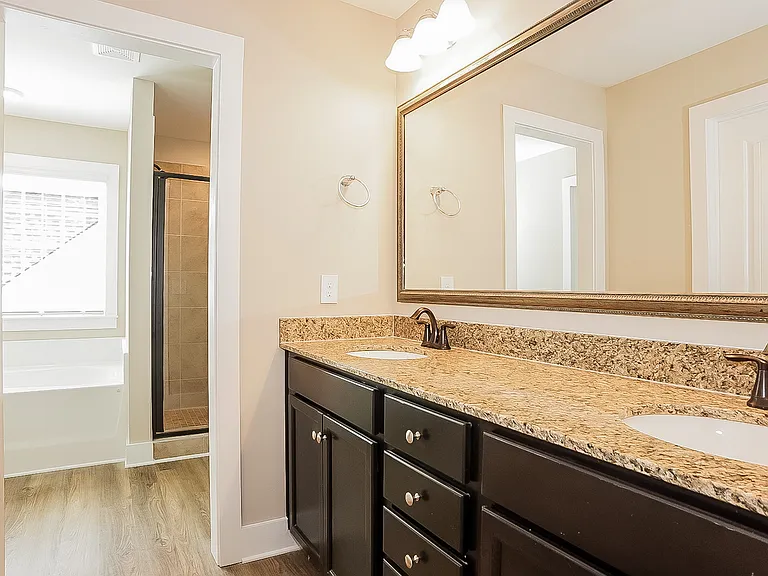 1419 Feldspar Ct — Photo 9