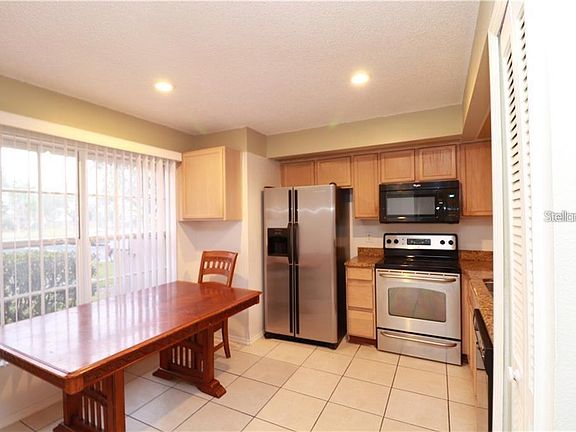 3rd image of 13543 Summerton Dr