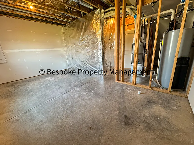 56 Dover Ct — Photo 39
