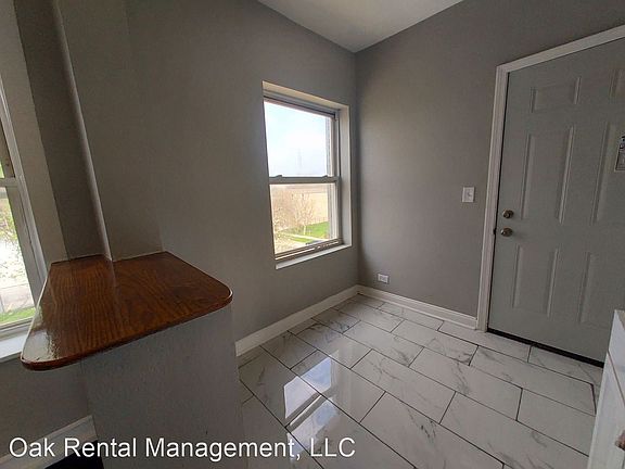 5th image of 1430 S Kenneth Ave #10720529
