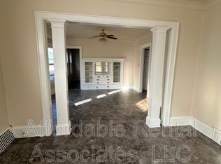 1815 S 19th St APT 1, Milwaukee, WI 53204