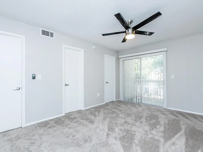 Wymore 360 Apartments — Photo 100