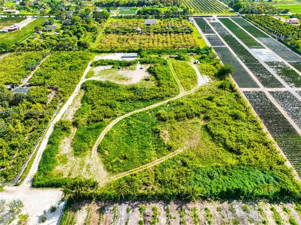 20500 SW 180th Ave, Miami, FL 33187