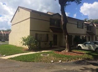 1223 Sussex Dr, North Lauderdale, FL 33068