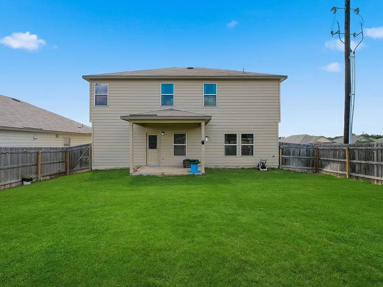 7102 Emerald Valley — Photo 26