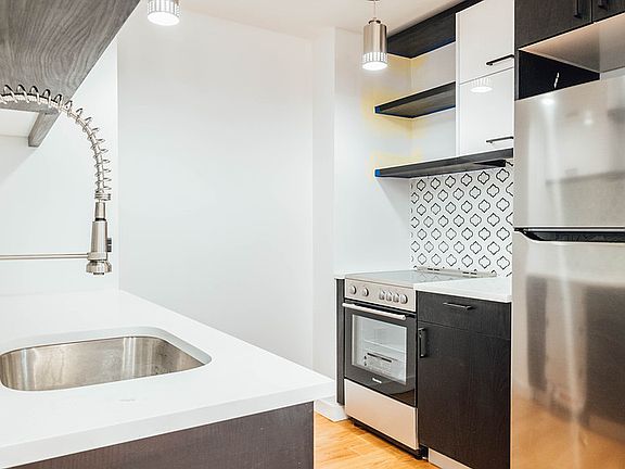 2nd image of 146 Linden Blvd APT 6A