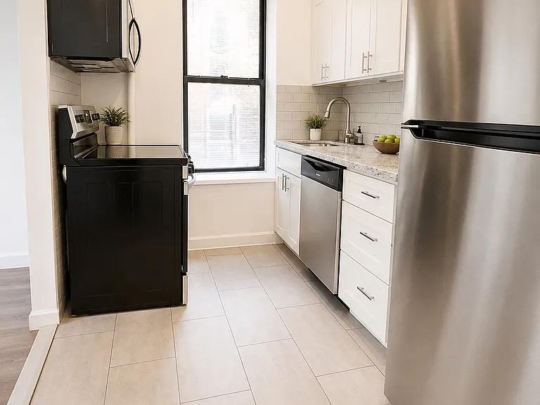85 Audubon Ave #1B — Photo 2