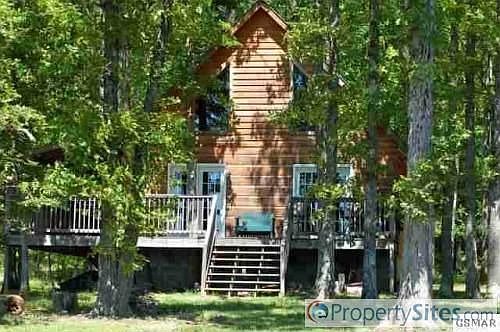 3rd image of 1527 Cherry Brook Dr