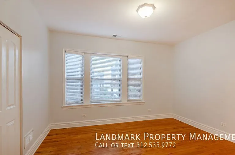 502 E 49th St #203 — Photo 18