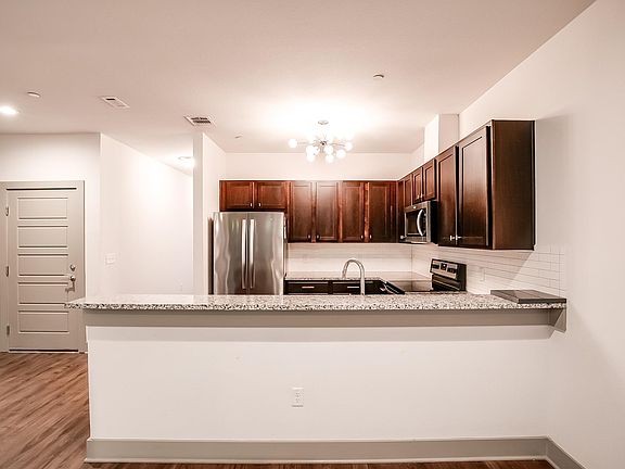 5th image of 12152 Abbey Glen Ln #0
