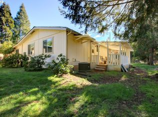 598 Jackpine Dr, Grants Pass, OR 97526