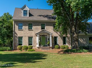 706 Evergreen Rd, Anchorage, KY 40223