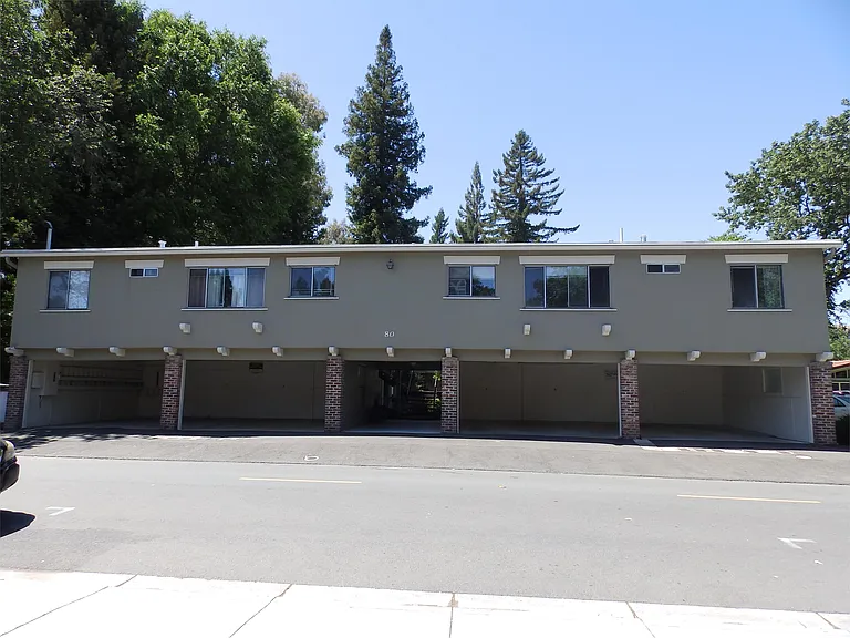 80 Lafayette Cir #2 — Photo 11