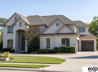 1703 S 213th St, Elkhorn, NE 68022