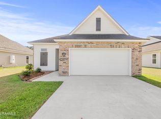 119 Crooked Pine Ln, Scott, LA 70583