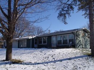 2906 Knollwood Dr SE, Rochester, MN 55904