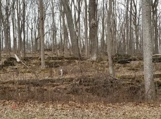 5 Tanner Ct, Newton, NJ 07860