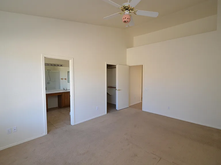 9941 E Paseo — Photo 8
