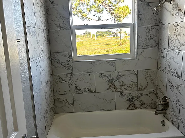 968 Bouganvillea Dr — Photo 15