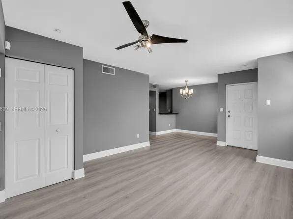 2881 N Oakland Forest Dr APT 112, Fort Lauderdale, FL 33309