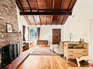 1870 Alpha Rd, Glendale, CA 91208